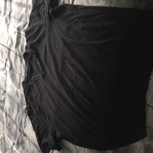 Kenneth Cole T-shirt